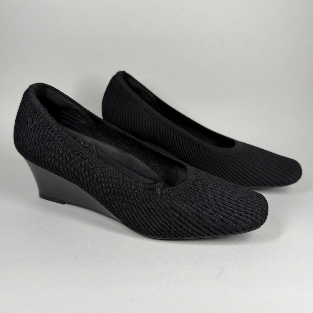 Vivaia Women's Size EU 37.5 / US 7 Black Margot Square Toe Wedge Heel Shoes